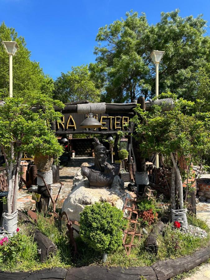 Ara E Vjeter Resort Velipoje Ngoại thất bức ảnh